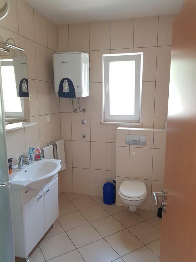 Apartments Palaca Sunca ซรีมา ภายนอก รูปภาพ