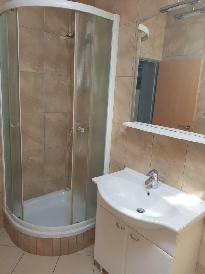 Apartments Palaca Sunca ซรีมา ภายนอก รูปภาพ